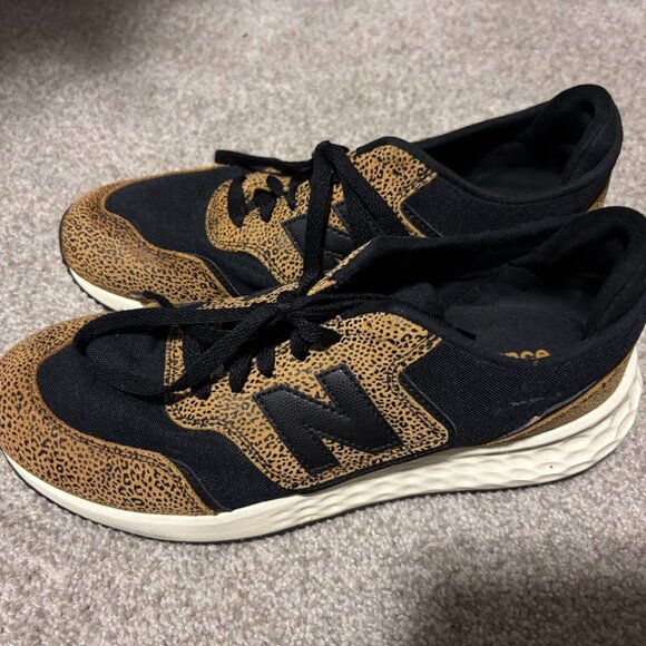 New Balance Womens Sneakers - Picture 1 of 2